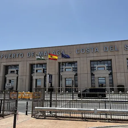 La Colina Apto Piscina Terraza Wi-fi Apartamento *