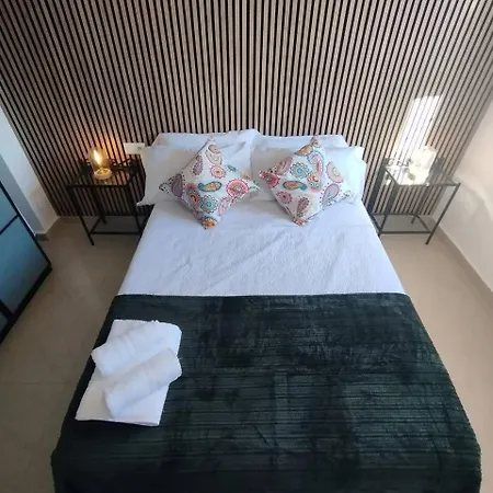 Daire La Colina Apto Piscina Terraza Wi-fi