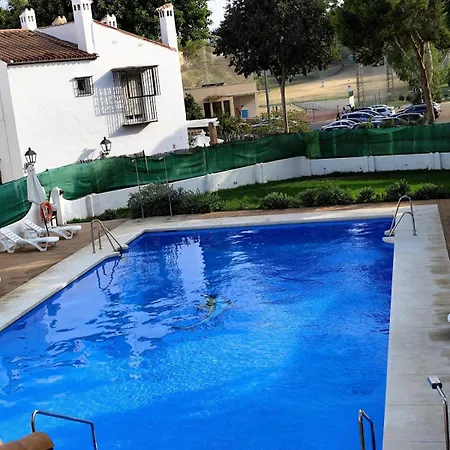 Daire La Colina Apto Piscina Terraza Wi-fi Torremolinos