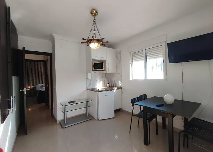 La Colina Apto Piscina Terraza Wi-fi * Torremolinos