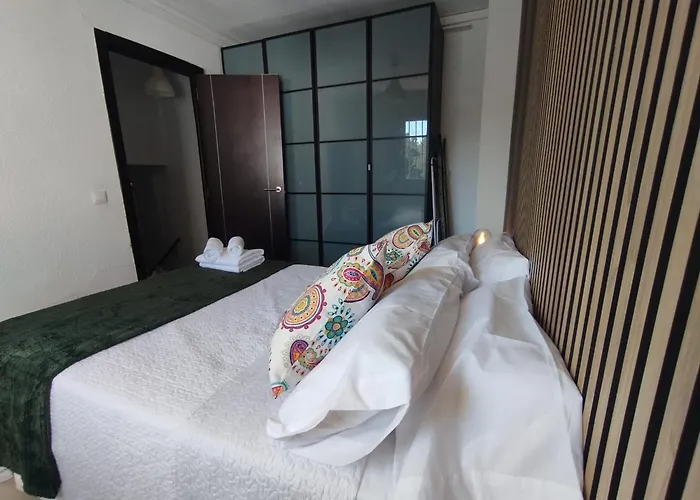 La Colina Apto Piscina Terraza Wi-fi Torremolinos